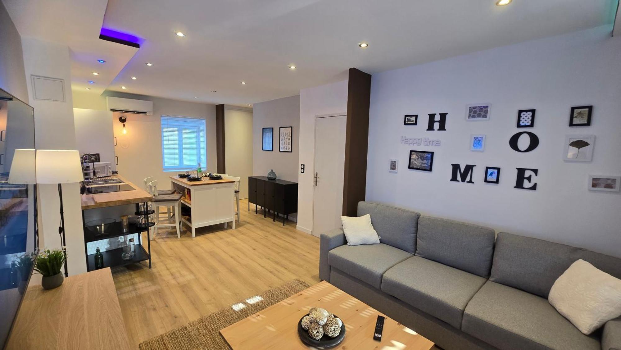 Arkana, Appartement Avec 2 Places De Parking Dole Extérieur photo